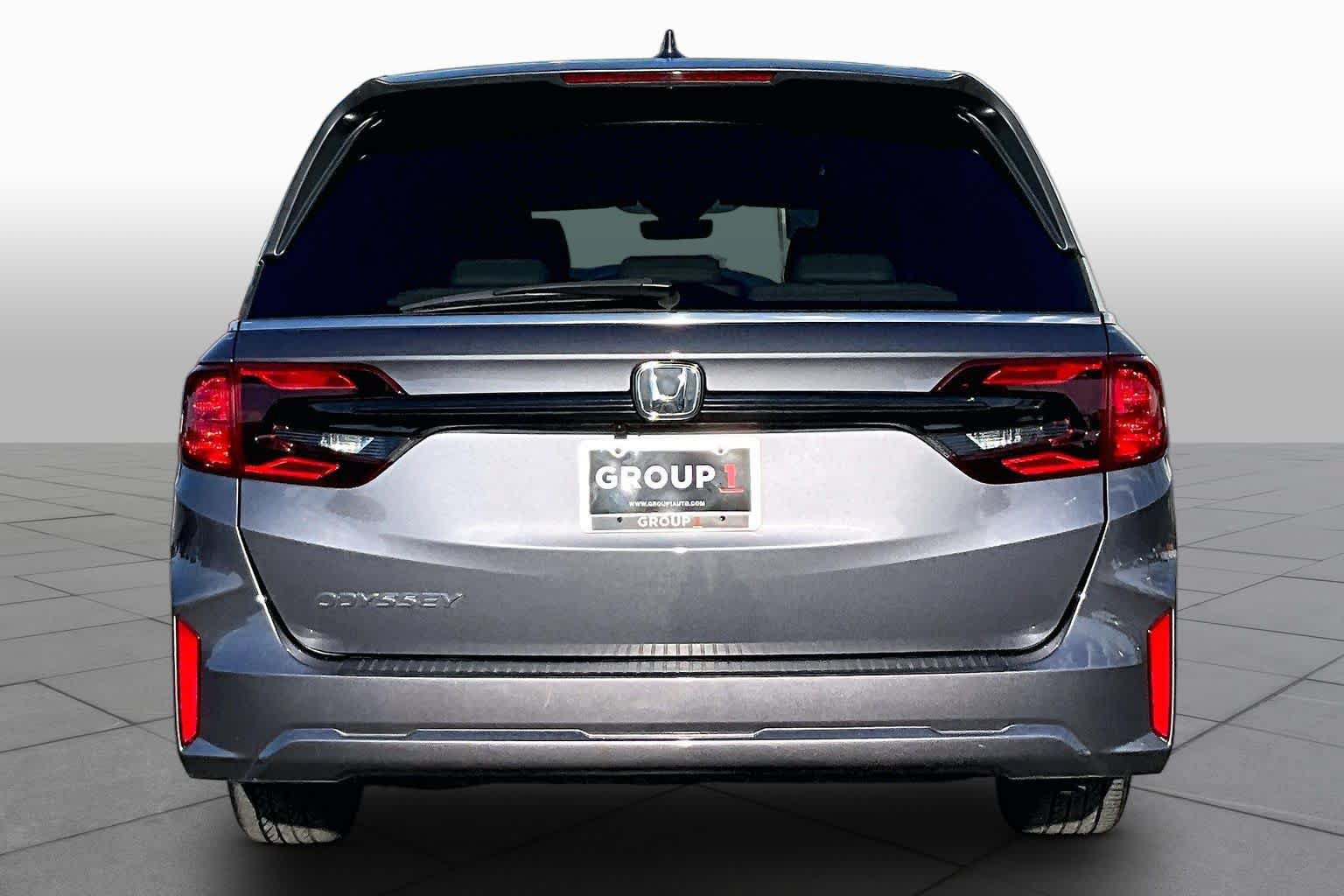 Used 2025 Honda Odyssey EX-L image 5