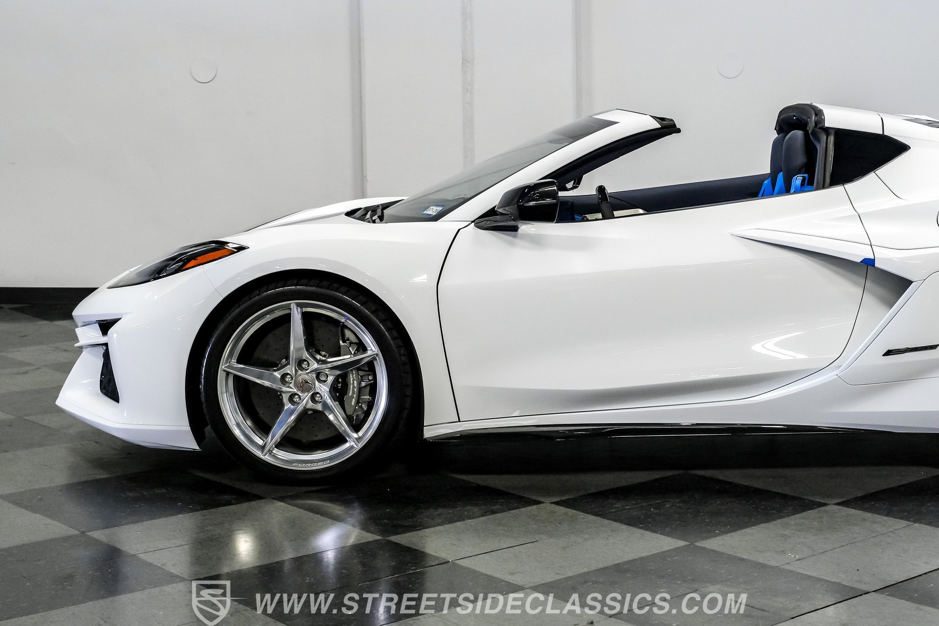 Used 2024 Chevrolet Corvette E-Ray w/ ZER Performance Package image 22