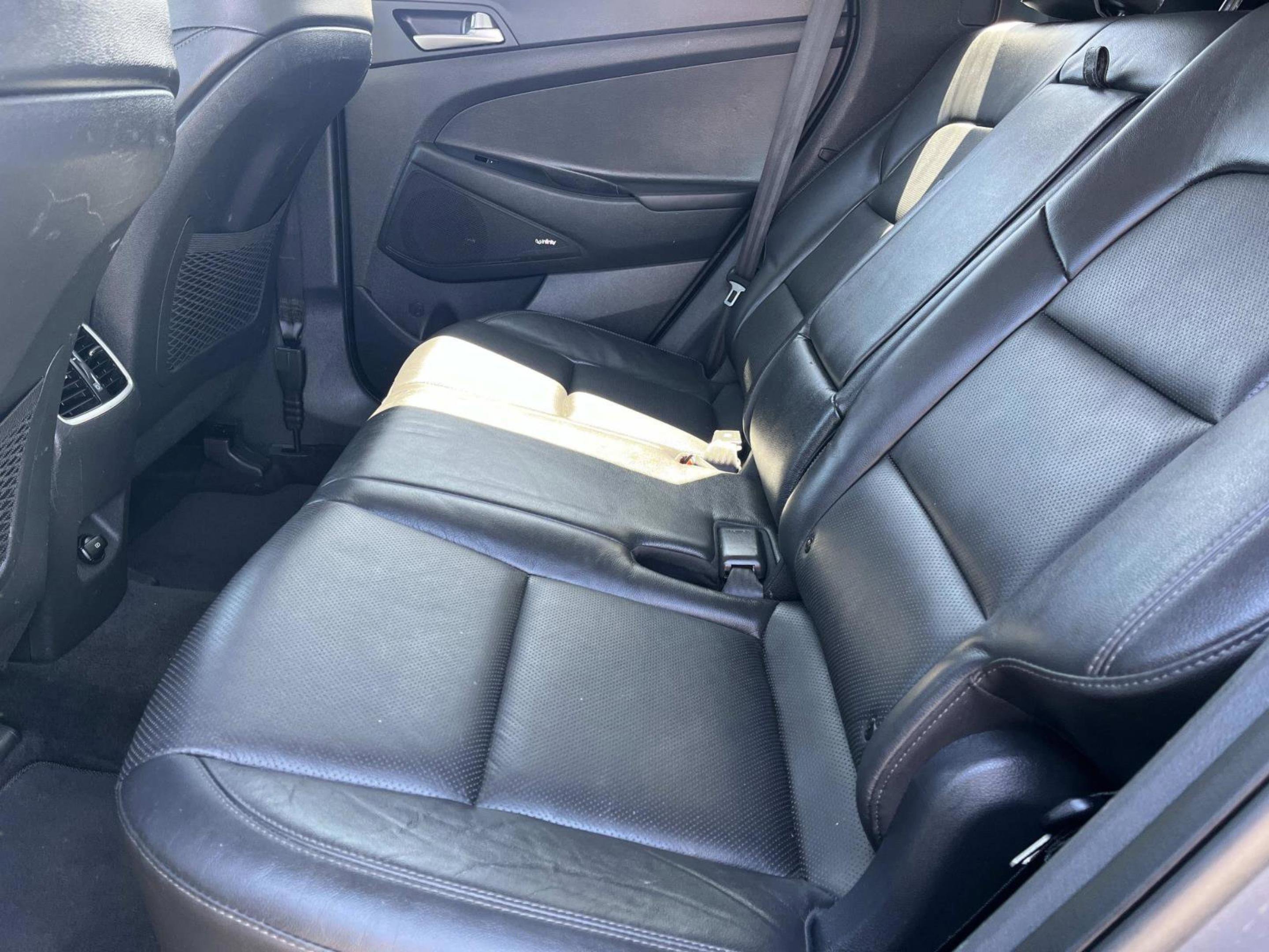 Used 2019 Hyundai Tucson Limited FWD image 14