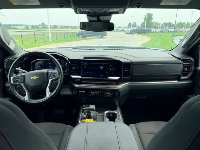 Certified 2024 Chevrolet Silverado 1500 LT w/ Z71 Off-Road Package AWD/4WD image 6