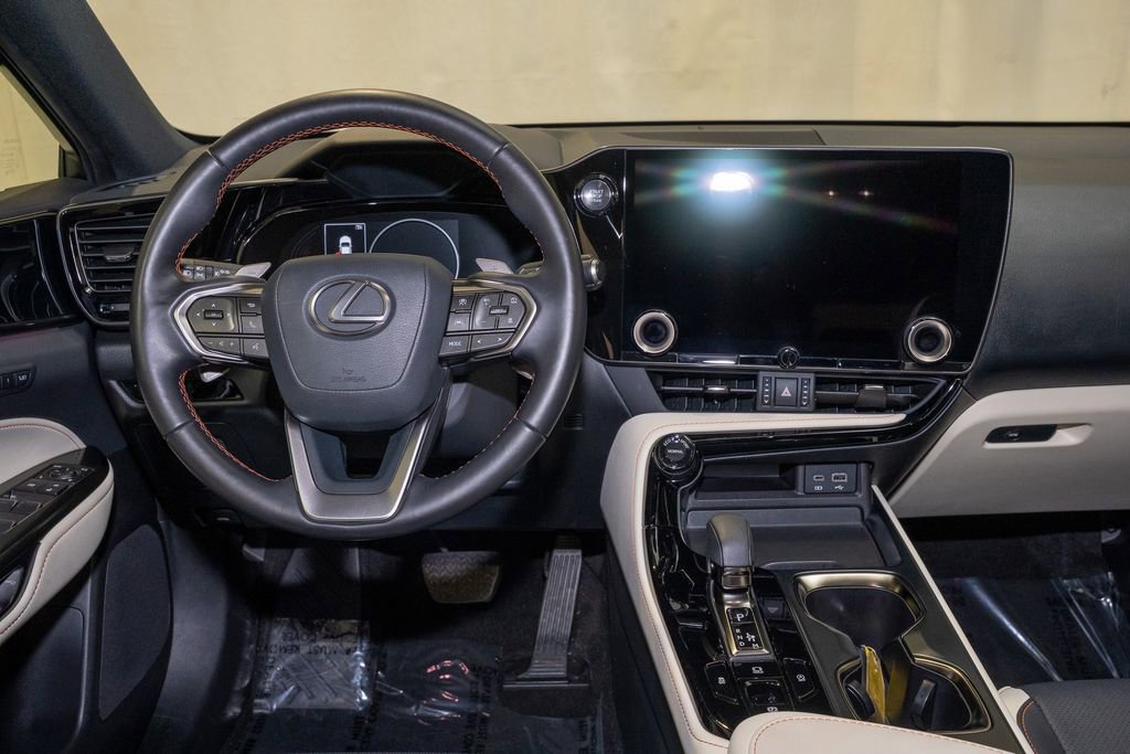 Used 2024 Lexus NX 250 FWD w/ Cold Area Package image 7