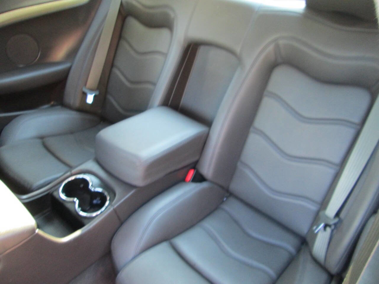 Used 2012 Maserati GranTurismo S image 34