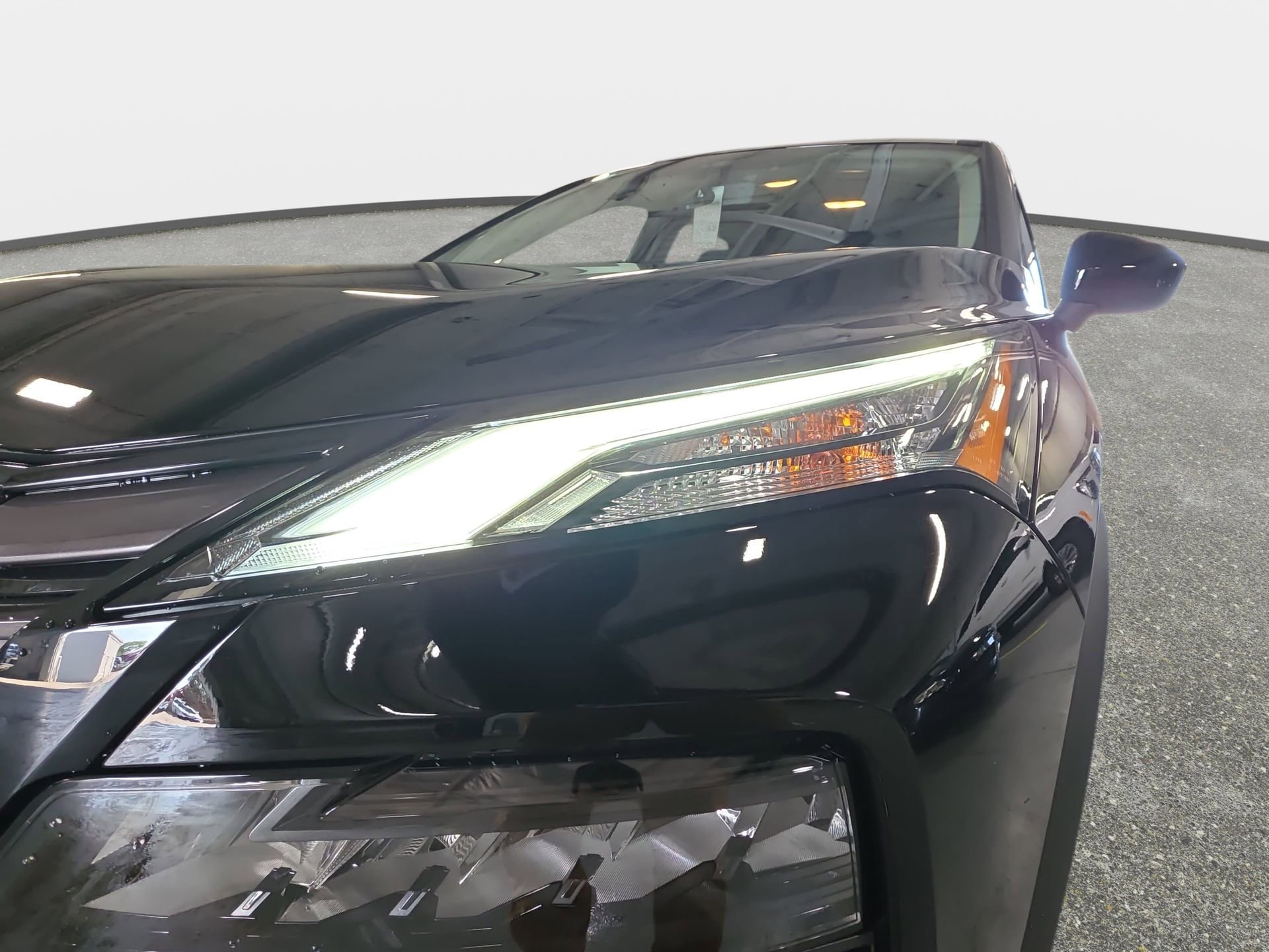 New 2026 Nissan Rogue SV w/ Cold Weather Package FWD image 29