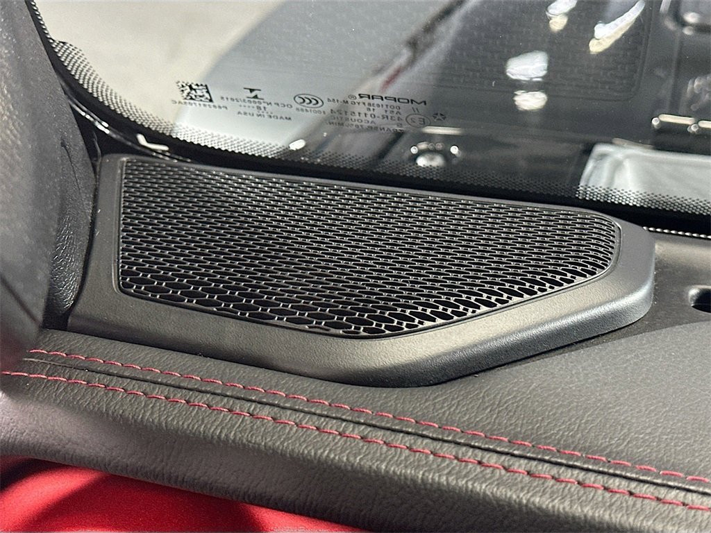 Used 2018 Jeep Wrangler Unlimited Rubicon w/ Safety Group image 19