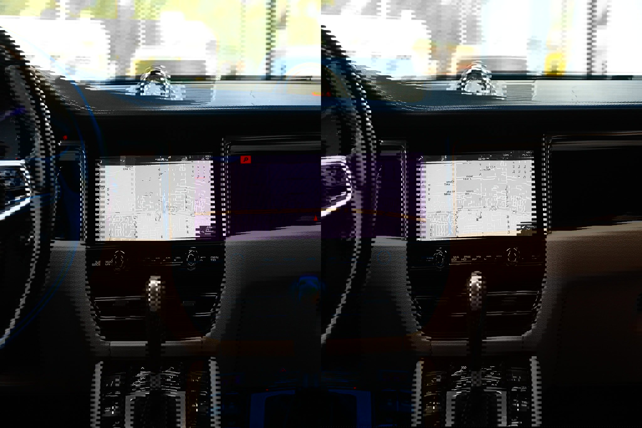 Used 2021 Porsche Macan S image 41