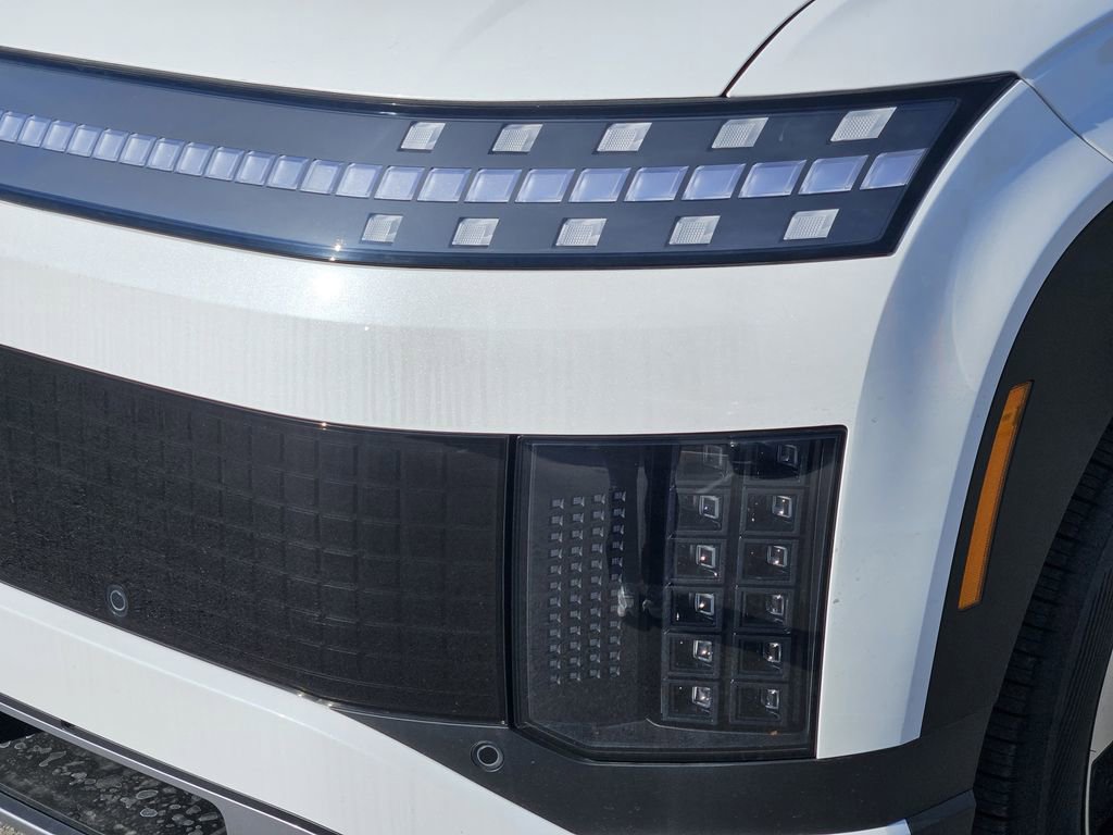 New 2026 Hyundai Ioniq 9 SE image 9