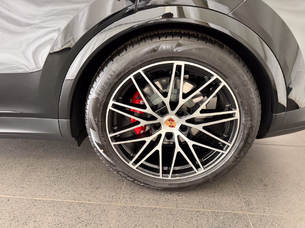 New 2026 Porsche Cayenne S AWD/4WD image 11