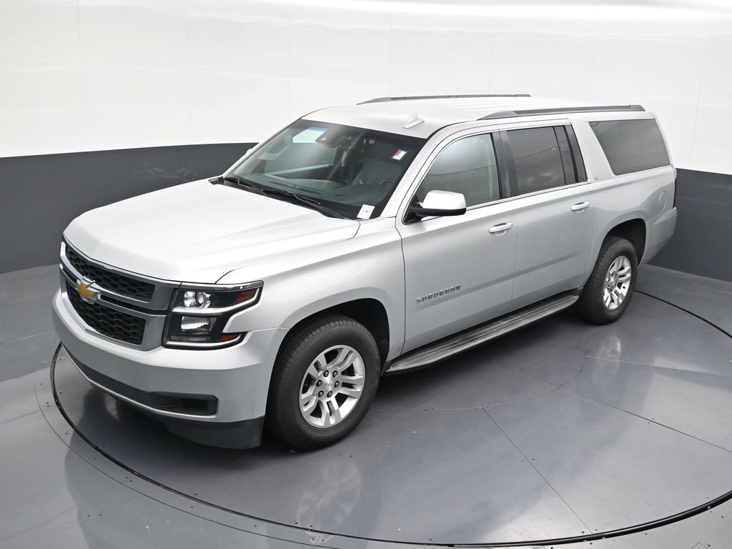 Used 2016 Chevrolet Suburban LT RWD image 16