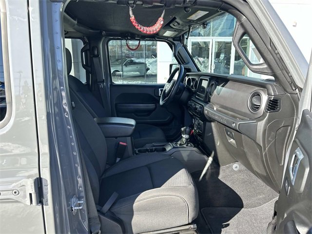 Used 2021 Jeep Wrangler Unlimited Willys image 19