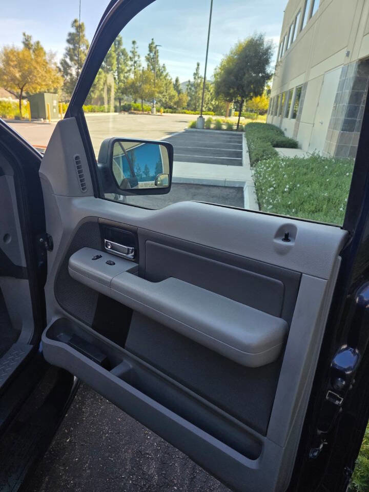 Used 2005 Ford F150 XL RWD image 14