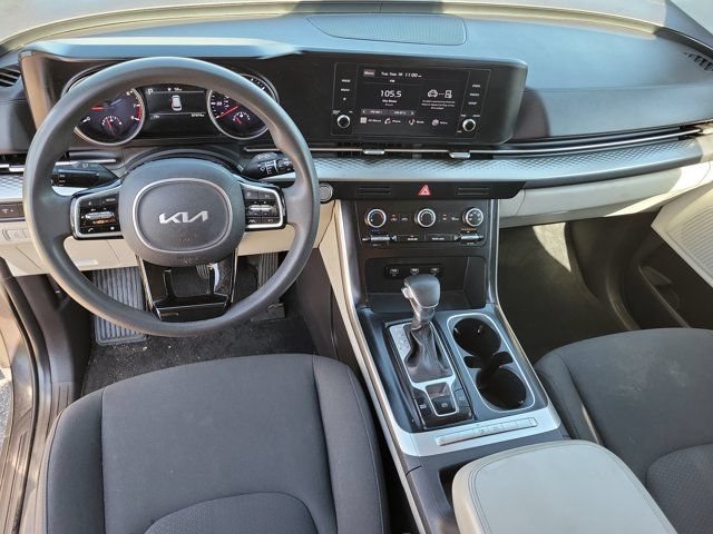Used 2023 Kia Carnival LX FWD image 10