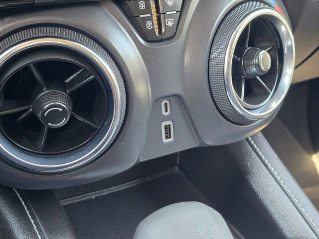 Used 2023 Chevrolet Blazer LT w/ Midnight/Sport Edition FWD image 33