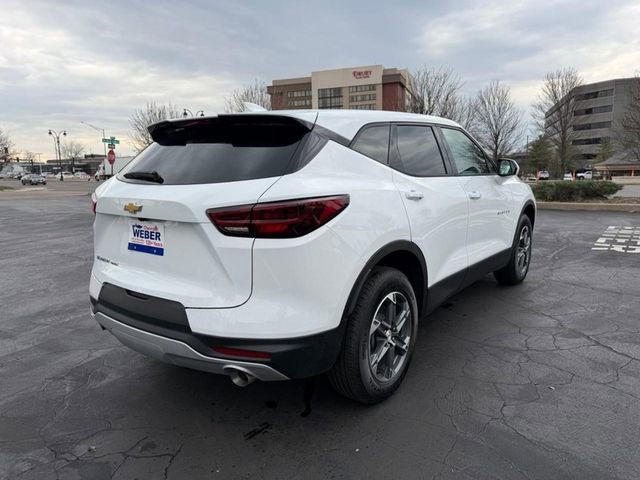 Used 2025 Chevrolet Blazer LT image 8