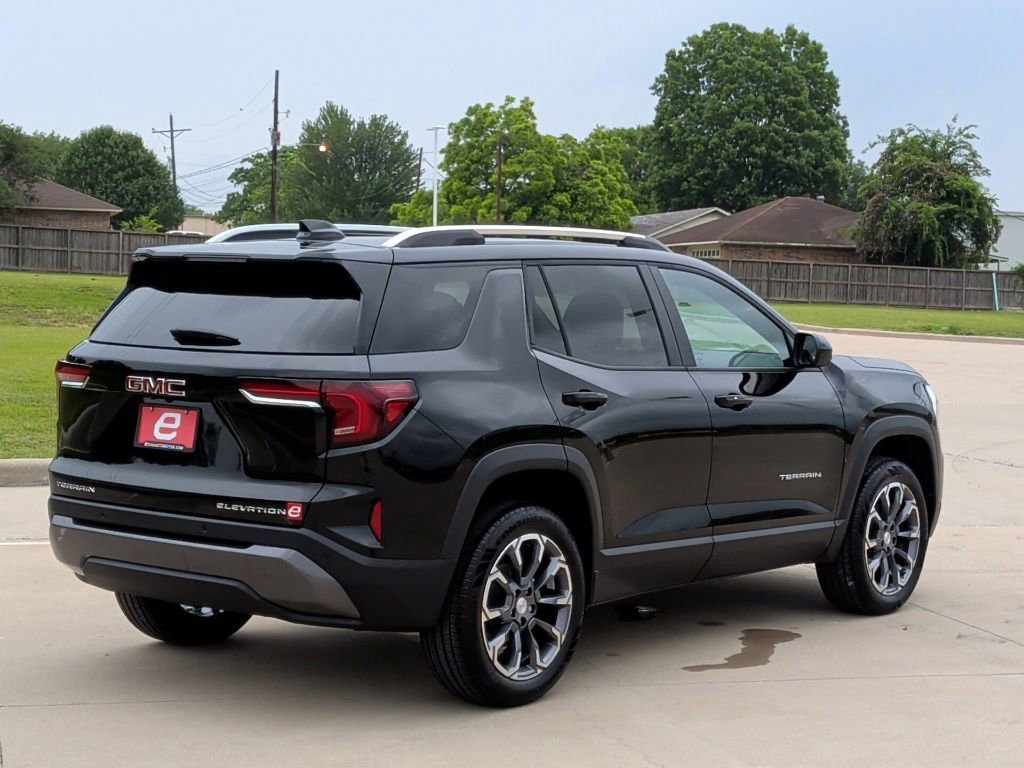 New 2026 GMC Terrain Elevation w/ Elevation Premium Package FWD image 8