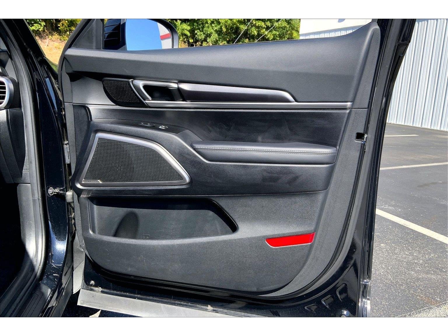 Used 2024 Kia Telluride S w/ S Sunroof Package AWD/4WD image 23