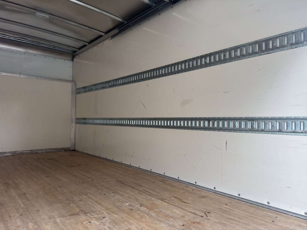 Used 2023 Chevrolet Express 3500 w/ Power Convenience Package image 13