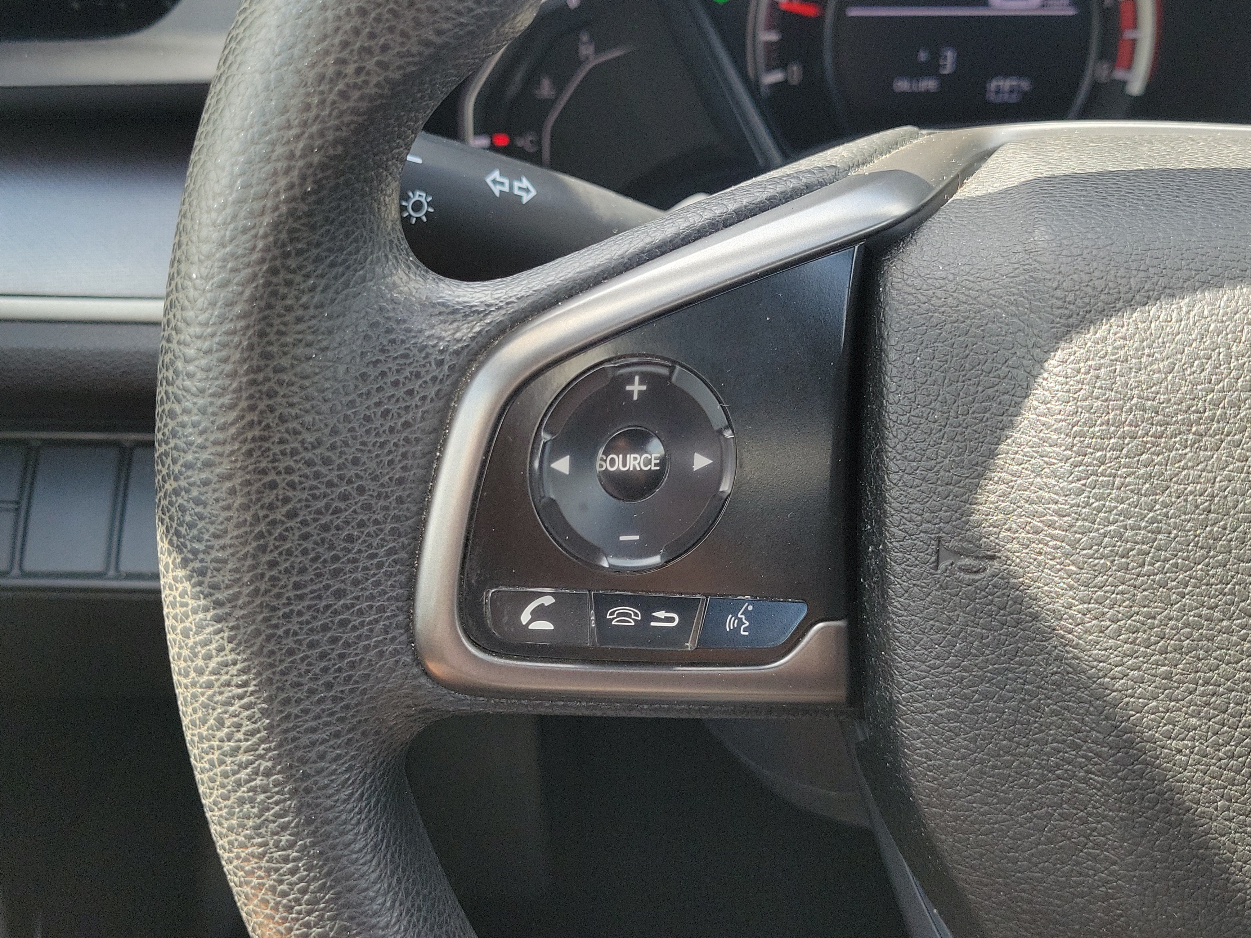 Used 2018 Honda Civic LX image 25