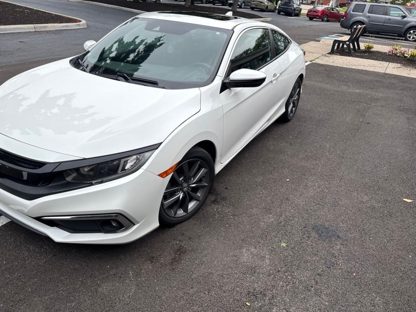 Used 2019 Honda Civic EX image 2