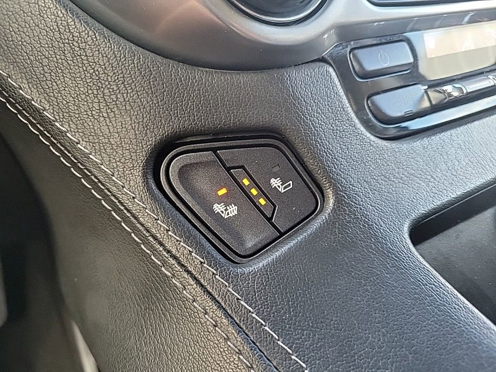 Used 2018 Chevrolet Tahoe LT image 29