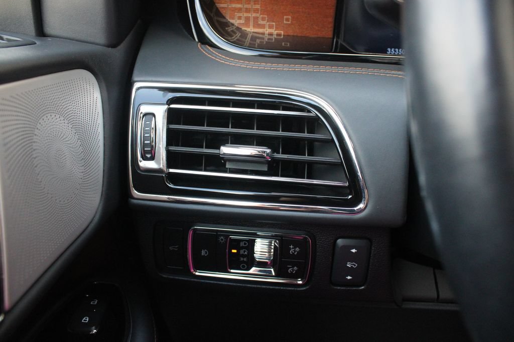 Certified 2023 Lincoln Navigator Black Label AWD/4WD image 8