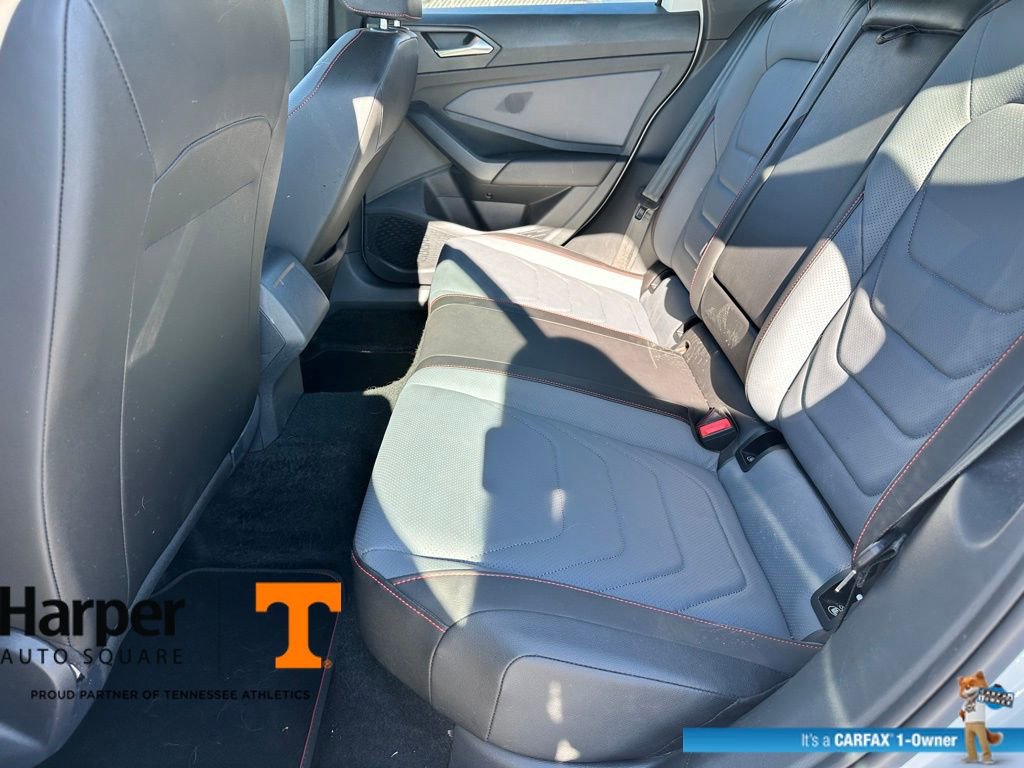 Used 2025 Volkswagen Jetta GLI Autobahn image 10