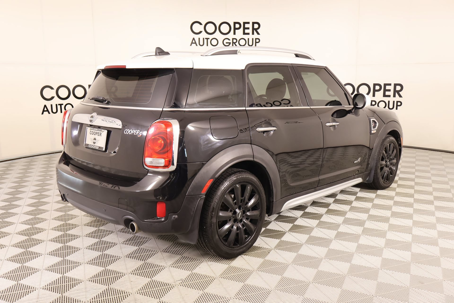 Used 2019 MINI Cooper Countryman S w/ Premium Package AWD/4WD image 22