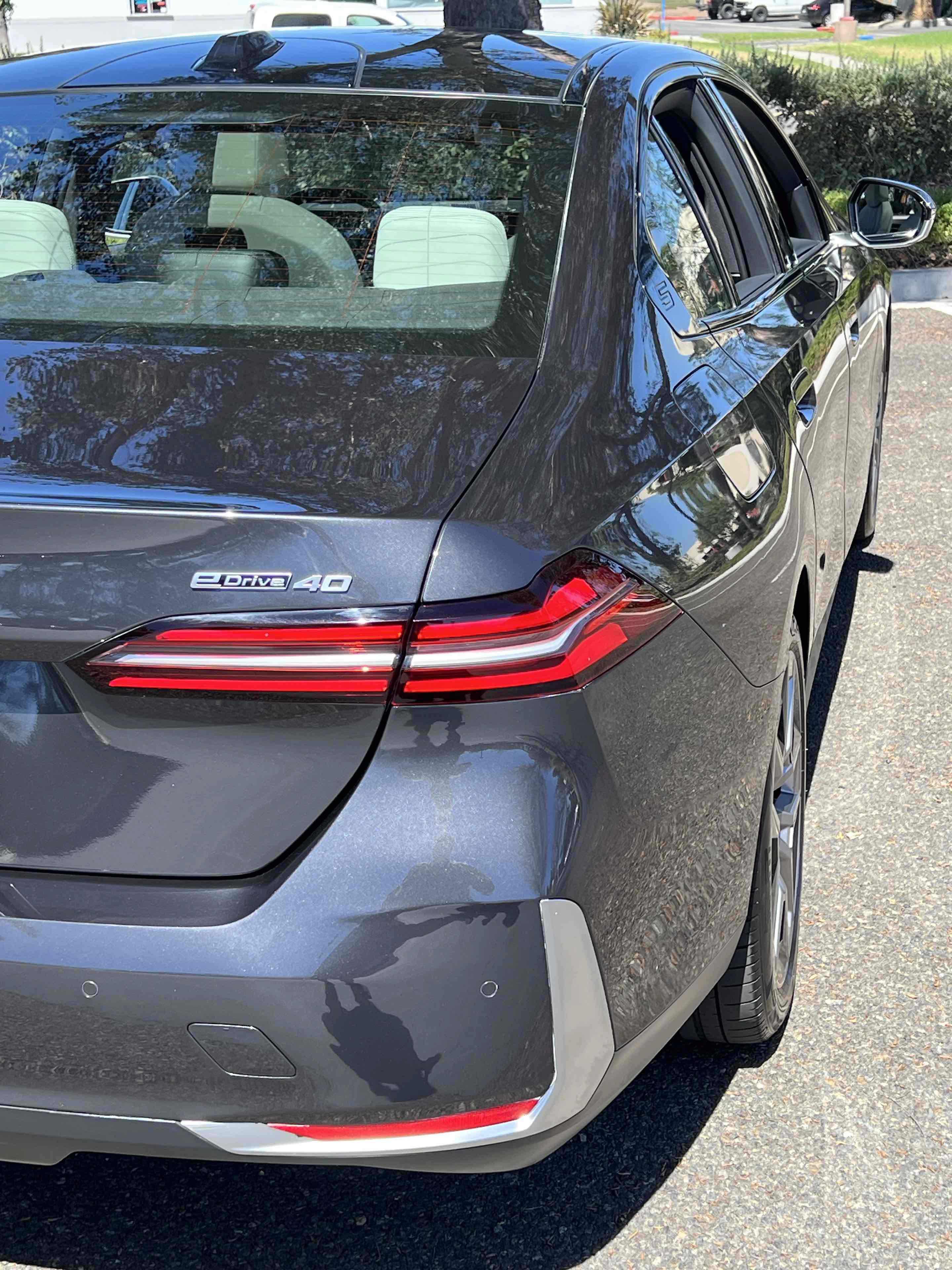 Used 2024 BMW i5 eDrive40i RWD image 65