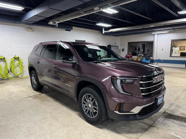 Used 2025 GMC Acadia Elevation AWD/4WD image 3
