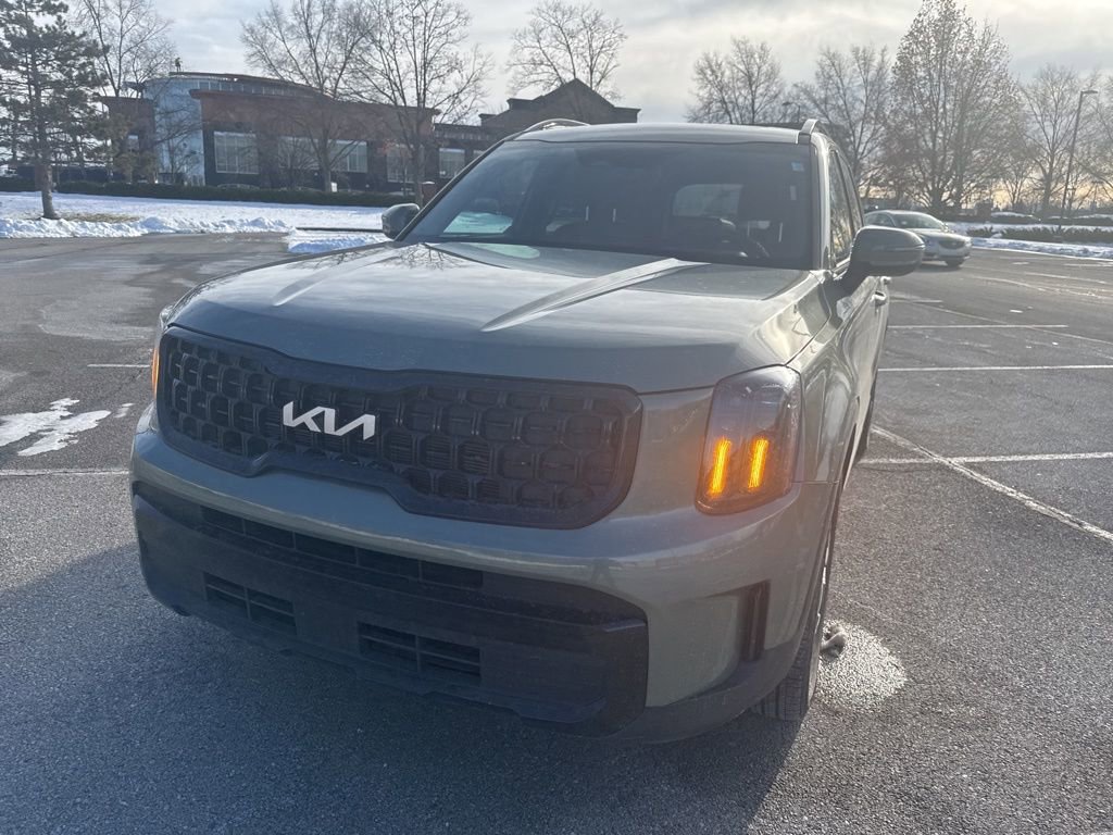 Used 2024 Kia Telluride EX X-Line image 3