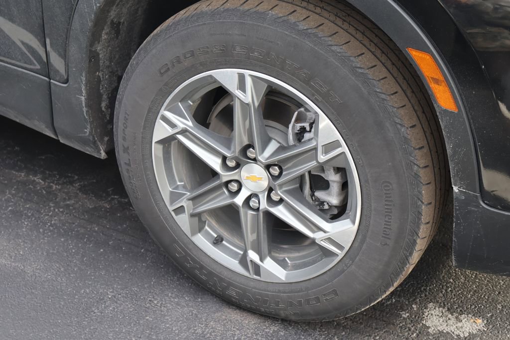 Used 2023 Chevrolet Blazer LT w/ Driver Confidence Package image 5