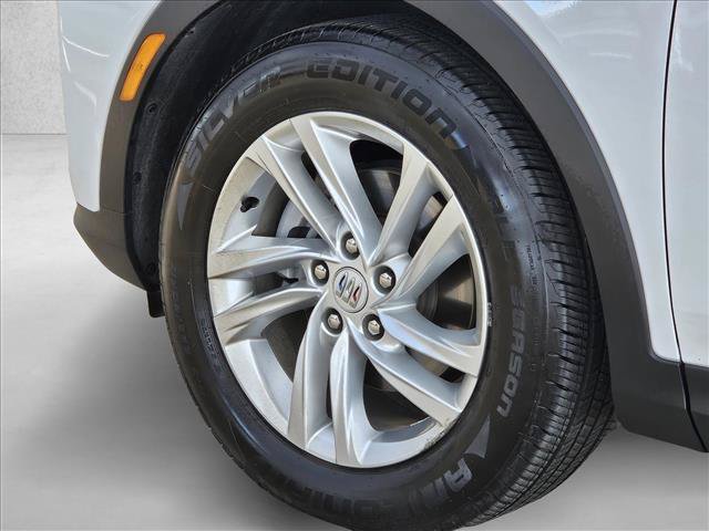 Used 2025 Buick Envista Preferred FWD image 9