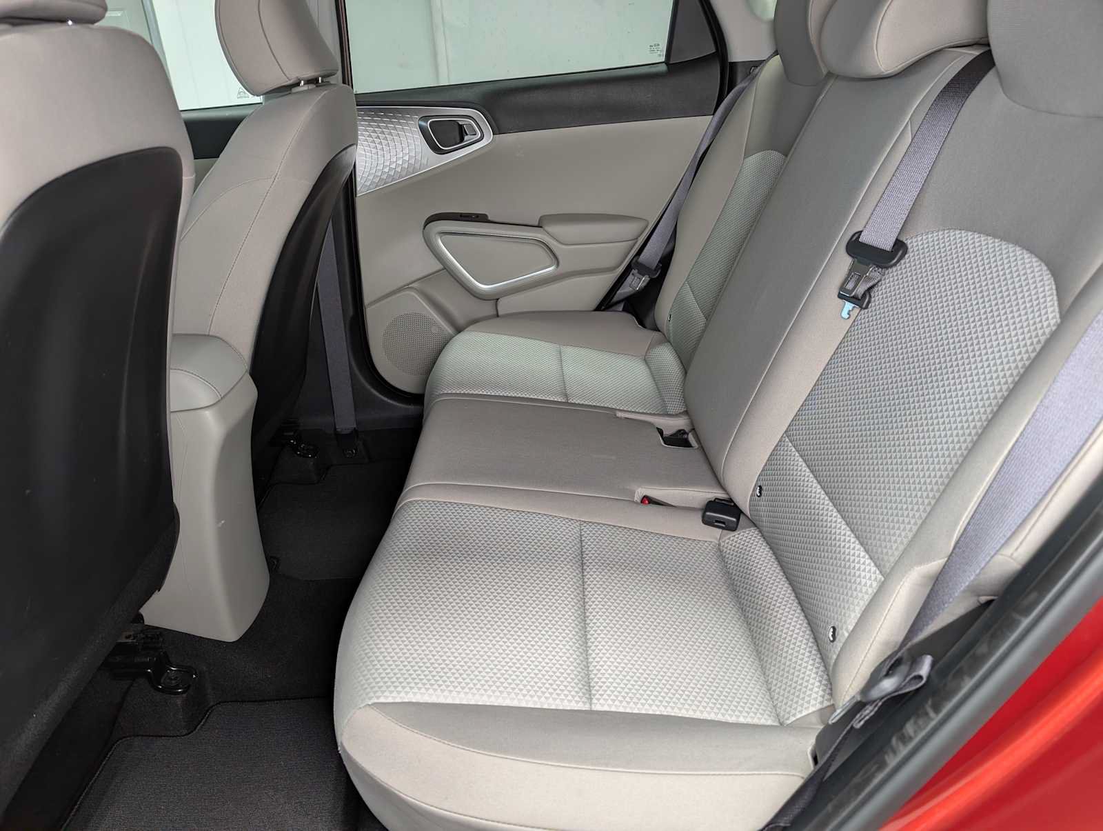 Certified 2021 Kia Soul LX FWD image 21