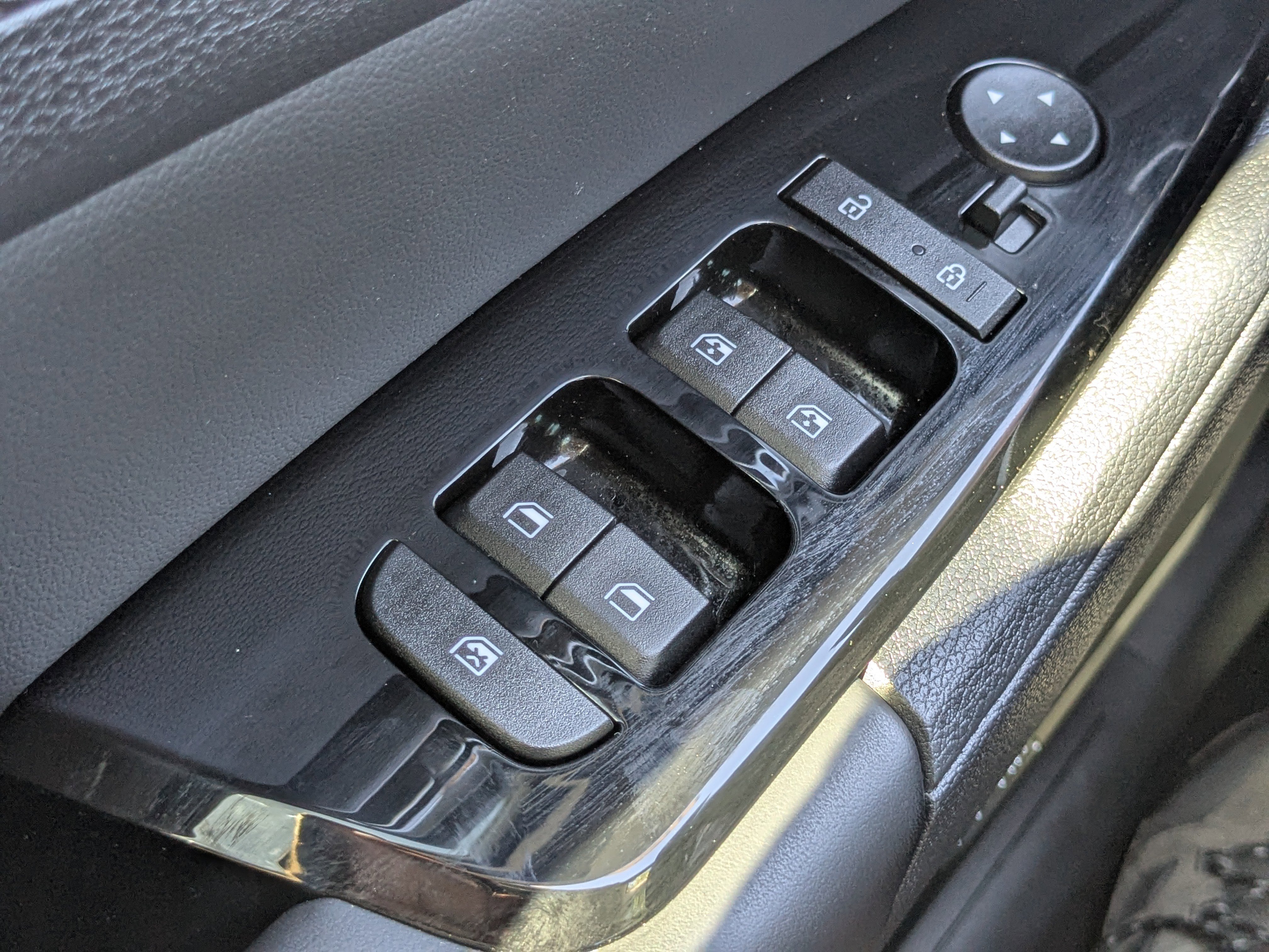 Certified 2023 Kia Sportage SX FWD image 32