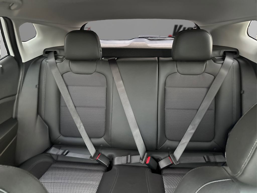 Used 2024 Chevrolet Trax LT w/ Driver Confidence Package image 18