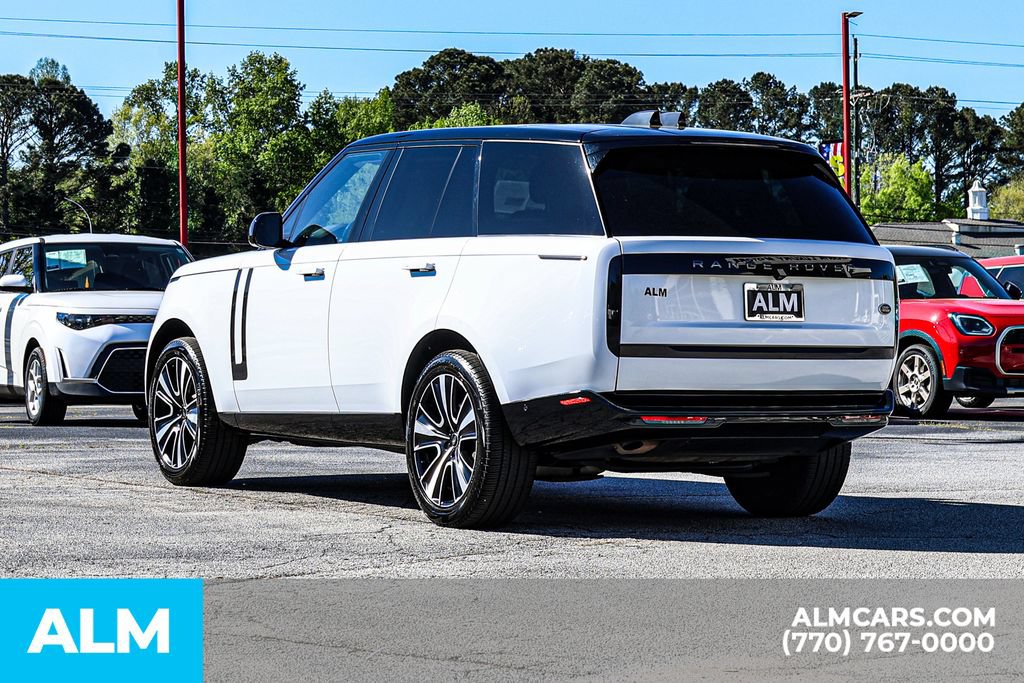 Used 2023 Land Rover Range Rover SE AWD/4WD image 7