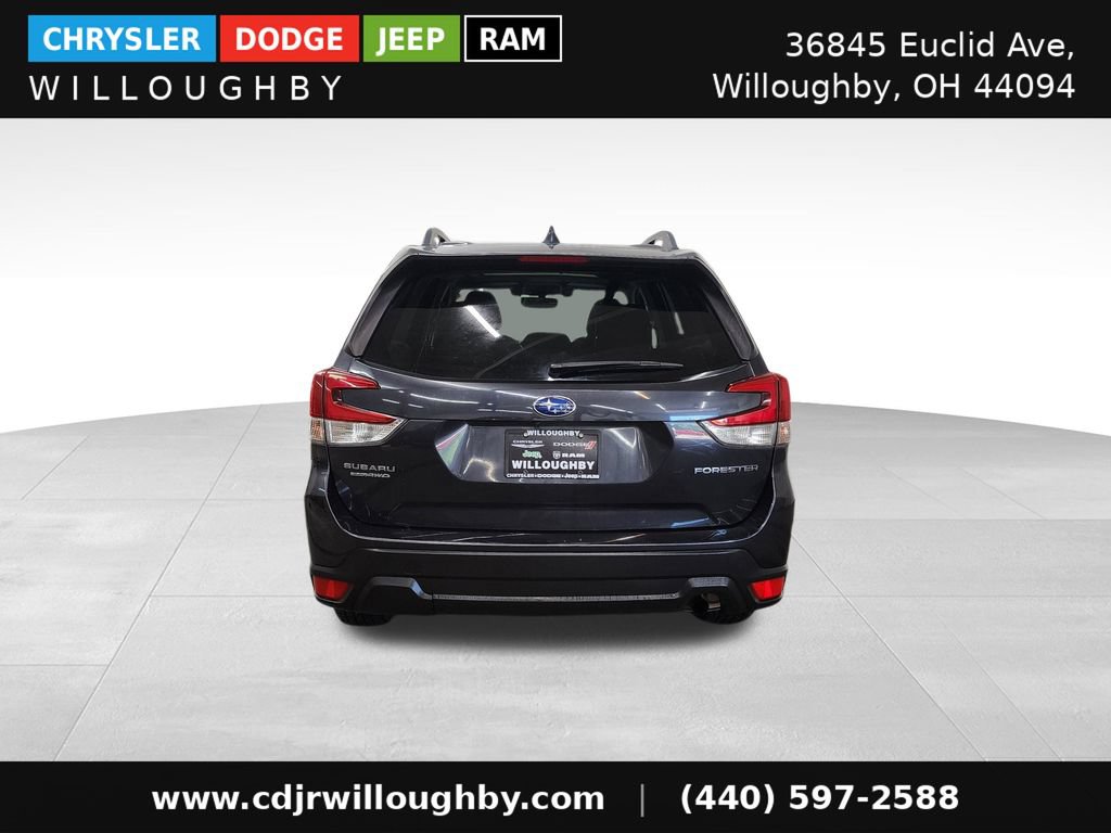 Used 2019 Subaru Forester Premium w/ All-Weather Package AWD/4WD image 8