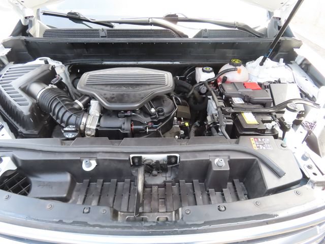 Used 2023 GMC Acadia AT4 w/ Technology Package AWD/4WD image 12