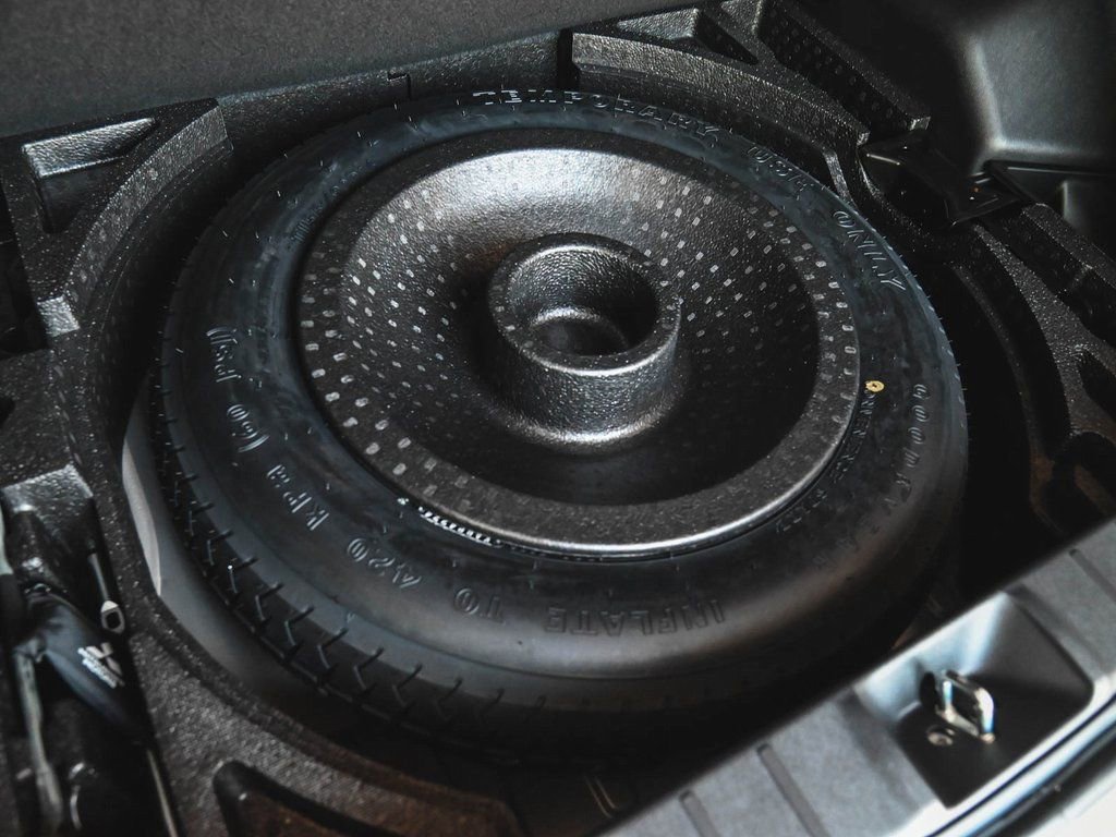 Used 2025 Mitsubishi Outlander Sport LE image 35