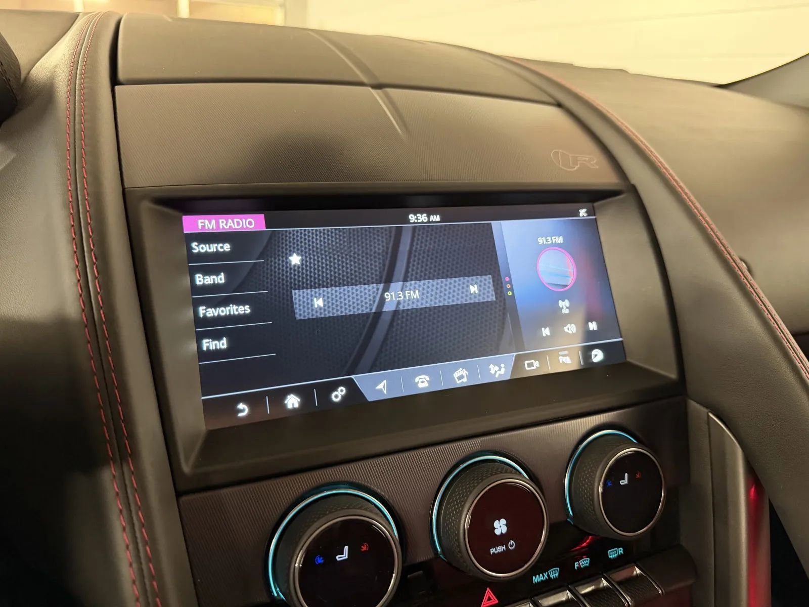 Used 2021 Jaguar F-TYPE R AWD/4WD image 22