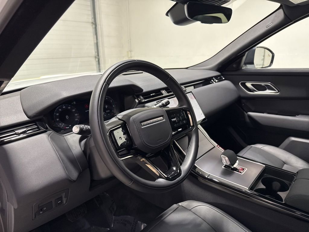 Used 2026 Land Rover Range Rover Velar S image 9