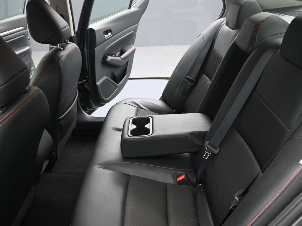 Used 2024 Nissan Altima 2.5 SR image 15