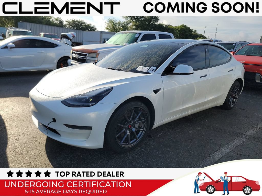 Used 2022 Tesla Model 3 Standard Range RWD image 1