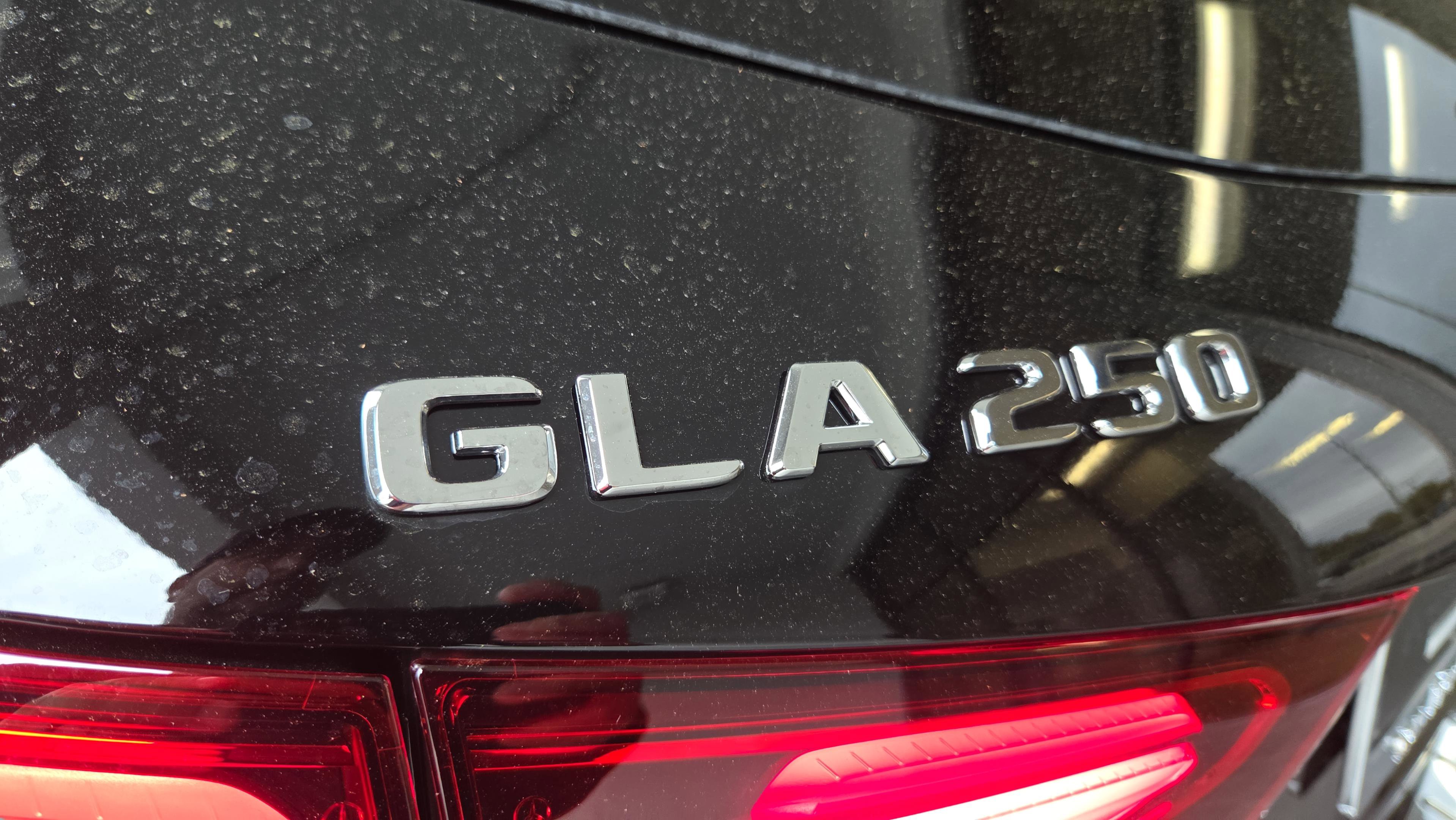 New 2026 Mercedes-Benz GLA 250 image 11