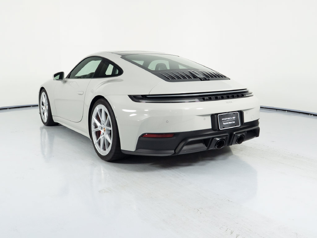 Certified 2026 Porsche 911 Carrera GTS RWD image 3