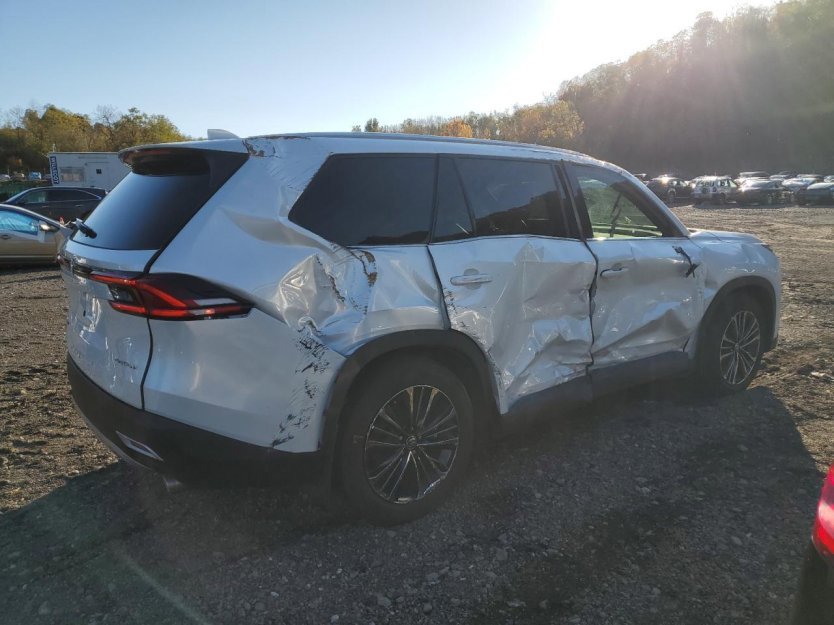 Used 2025 Toyota Grand Highlander AWD Hybrid image 4