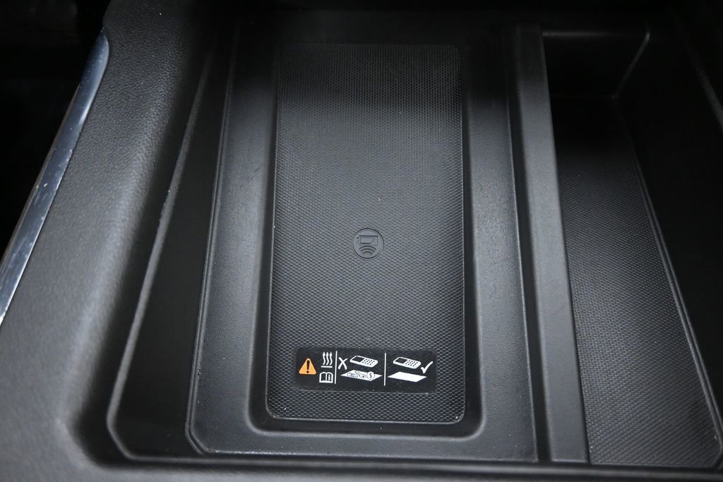 Used 2021 Chevrolet Silverado 1500 High Country AWD/4WD image 35
