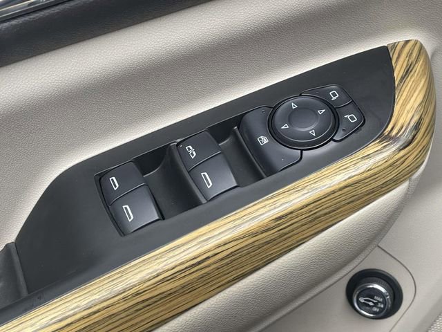 Used 2017 GMC Acadia Denali w/ Technology Package image 18