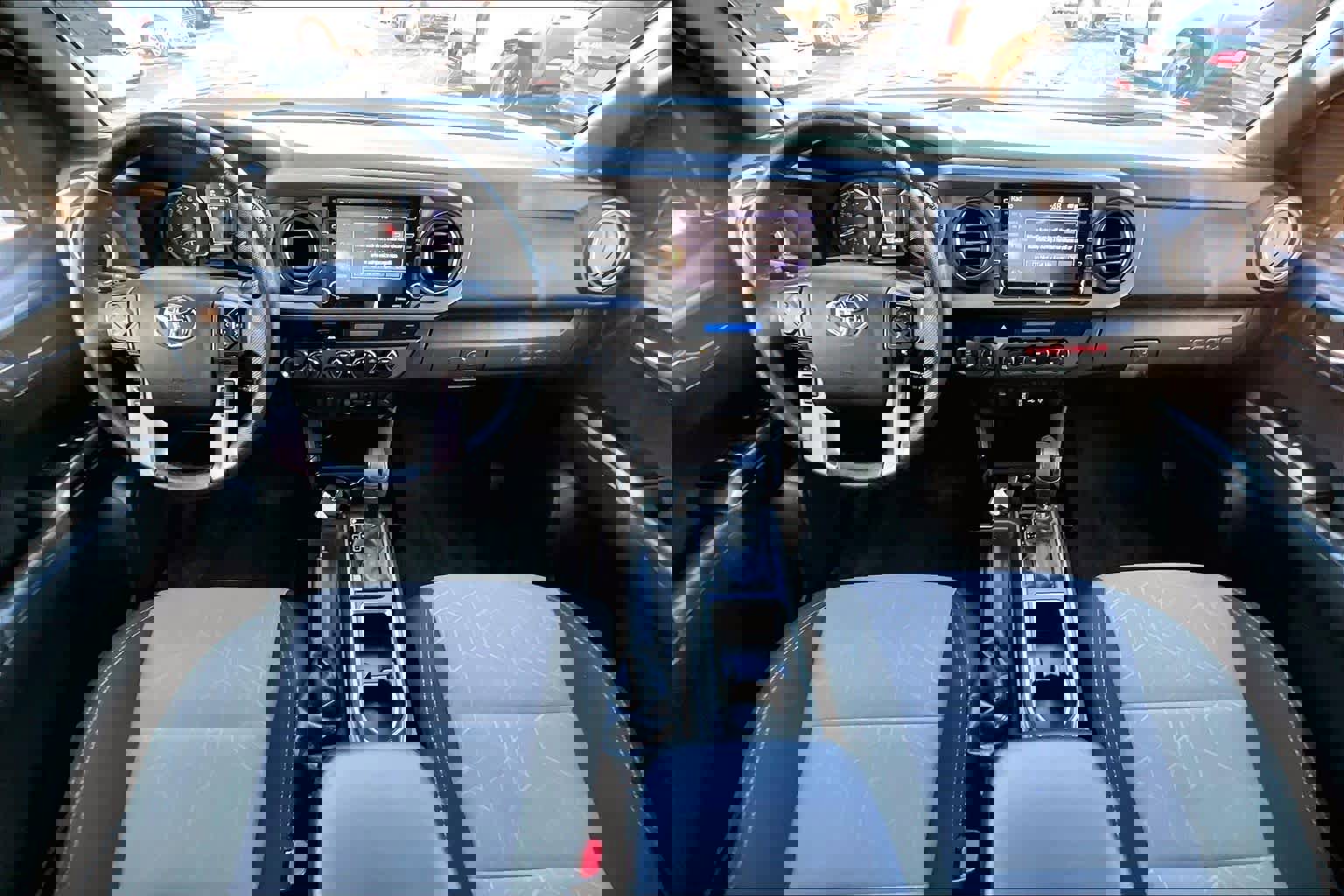 Used 2023 Toyota Tacoma TRD Off-Road image 14