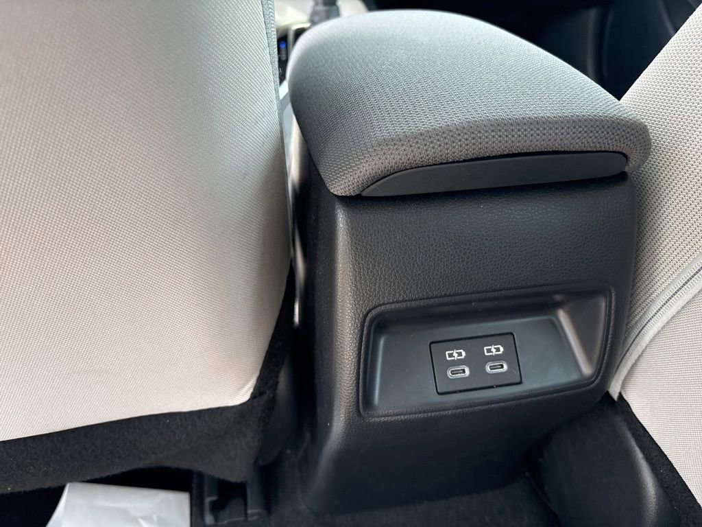 Used 2026 Toyota Corolla LE FWD image 21