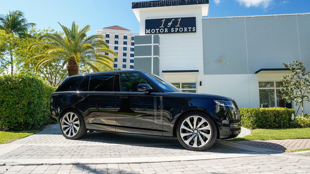 Used 2023 Land Rover Range Rover Long Wheelbase Autobiography AWD/4WD image 1
